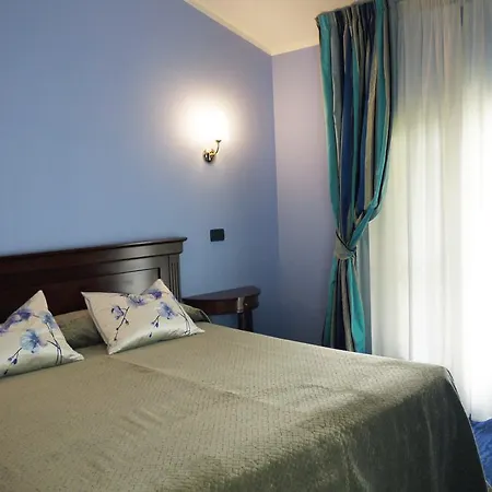 ホテル カステッロ