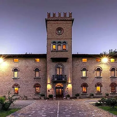 Hotel Castello 3*