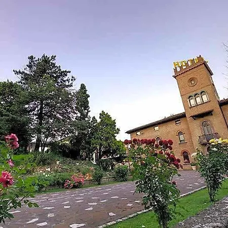 Castello Hotel 3*