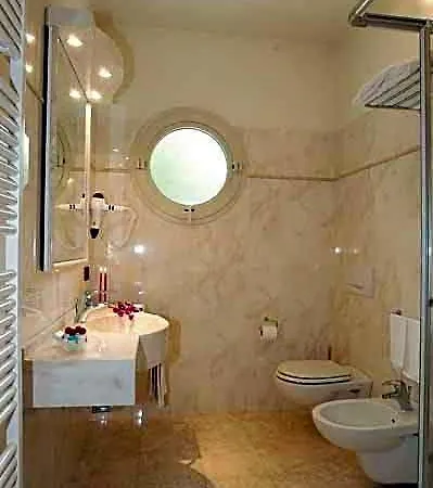 Hotel Castello 3*